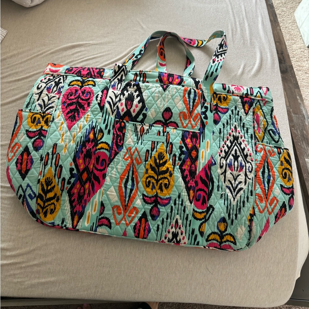 Vera Bradley tote bag